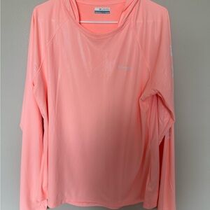 Columbia PFG Women’s Coral Long-Sleeve Performance Hoodie (XL)